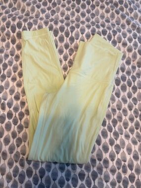 Lulu Light Lime Leggings